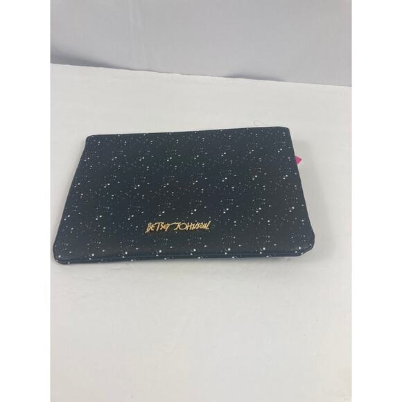 NWT Betsey Johnson Space Dye Wristlet Bag - Picture 2 of 2